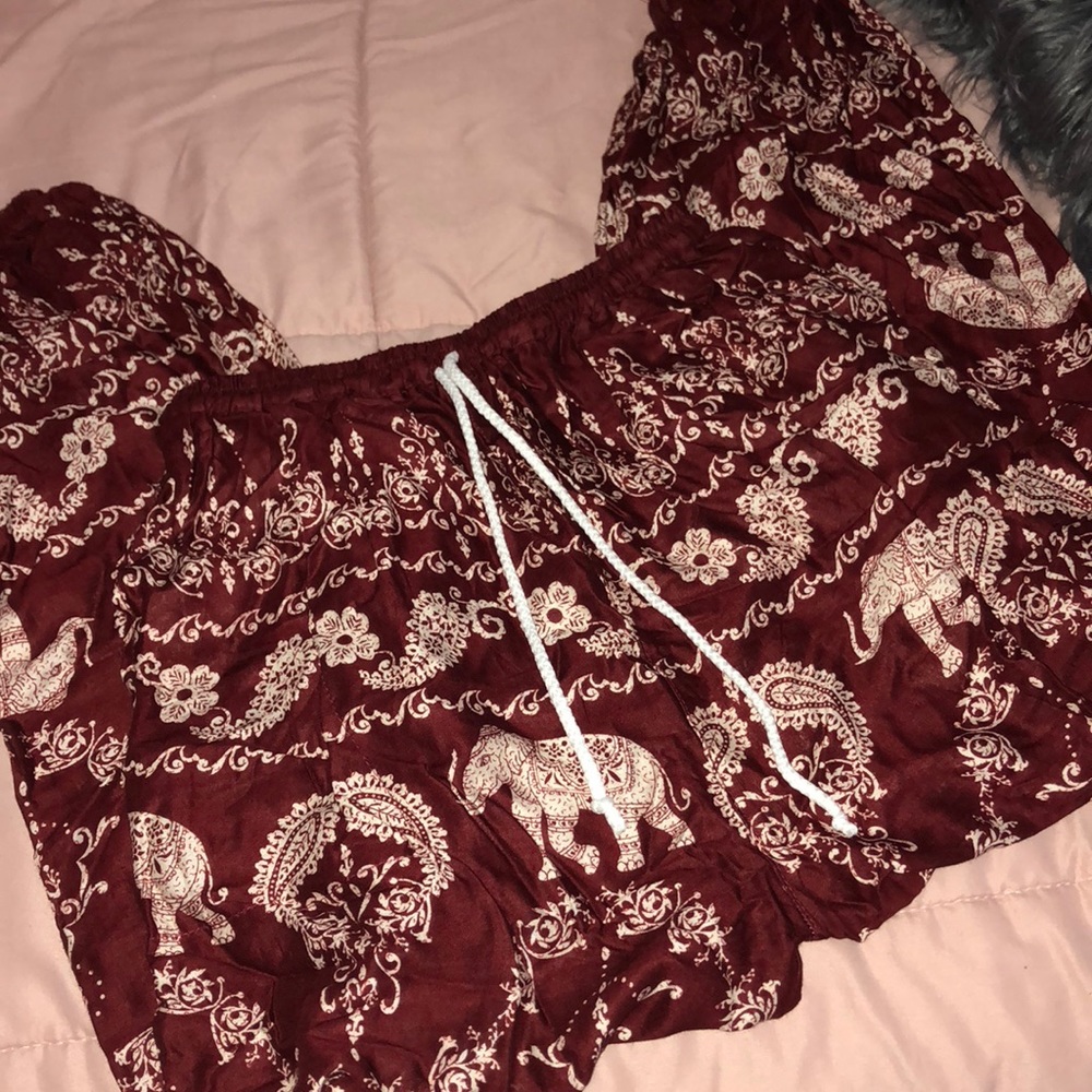 Loose pants